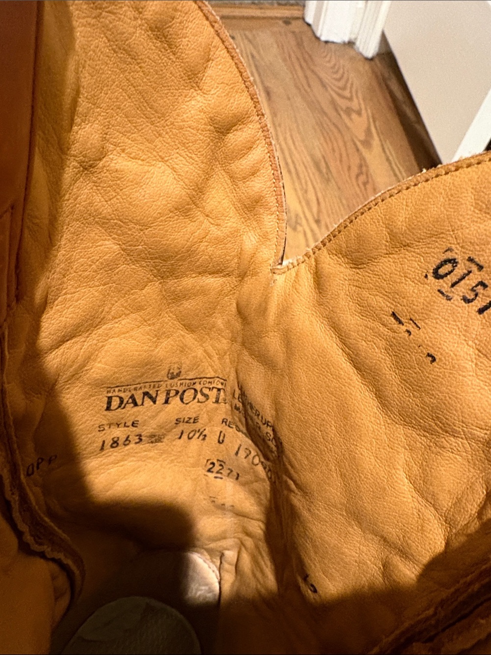 Dan Post Men's Western Cowboy Boots - Blue Distressed Toe & Chestnut Shaft - Picture 6 of 7
